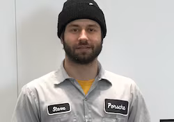 Photo of Steven Simmons